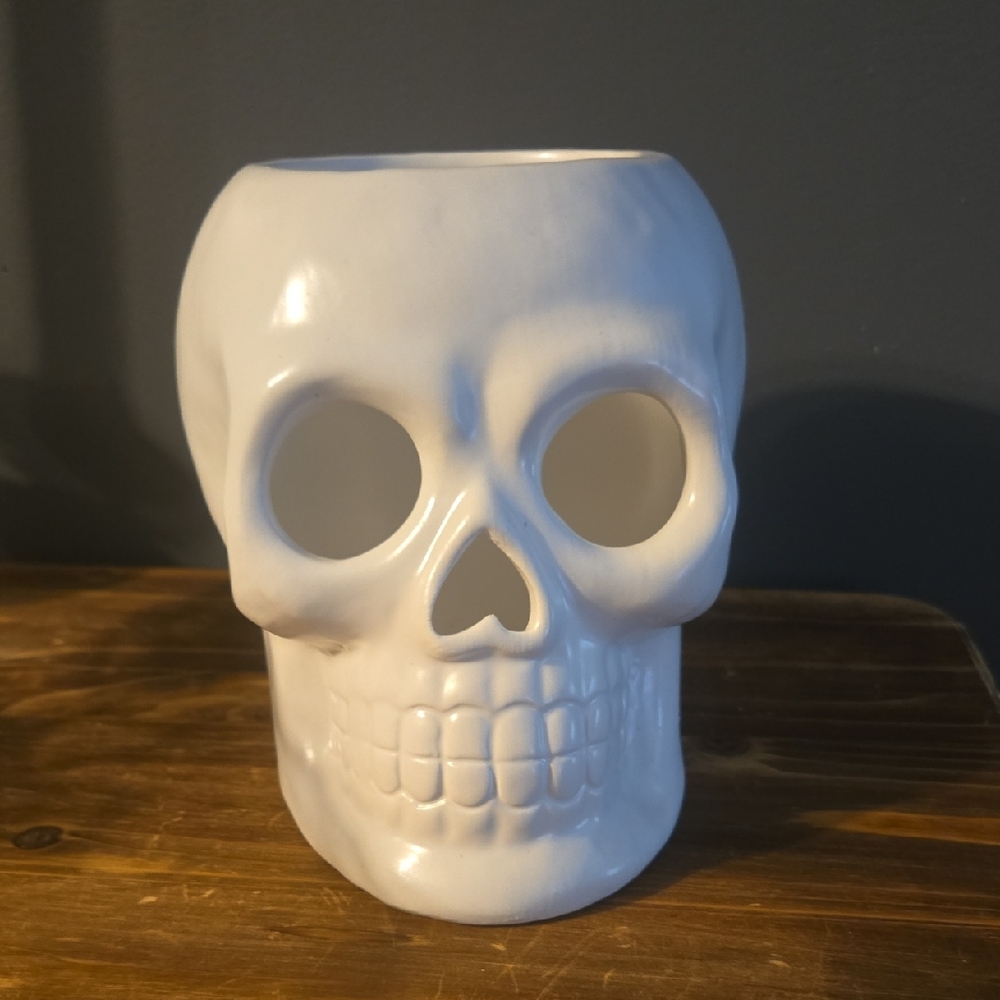 White Skull Ceramic Planter